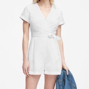 BANANA REPUBLIC | Linen Blend Tie Waist Romper